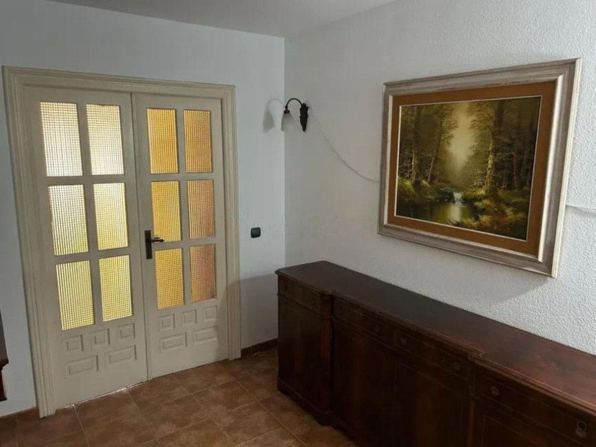 Se vende Apartamento Planta Media de 3 dormitorios en Costa Del Sol, Málaga, España