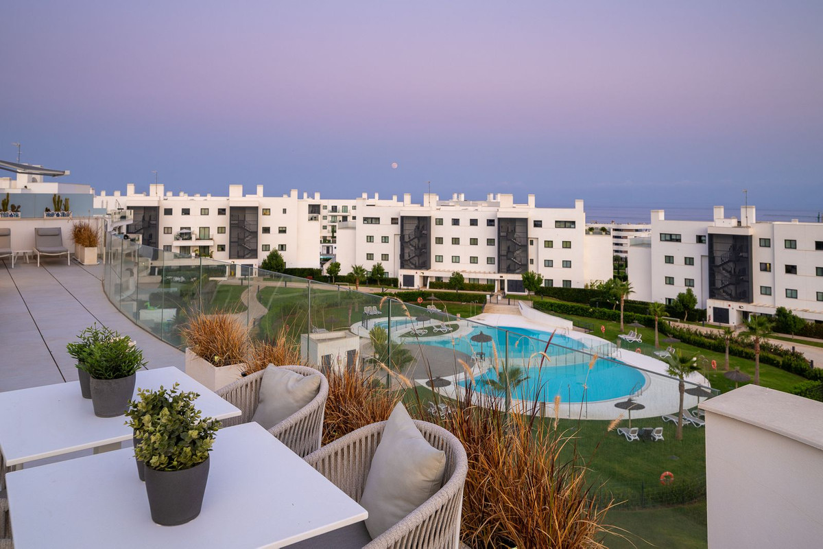 3 Bed Apartment for sale in Fuengirola Costa Del Sol, Málaga, Spain