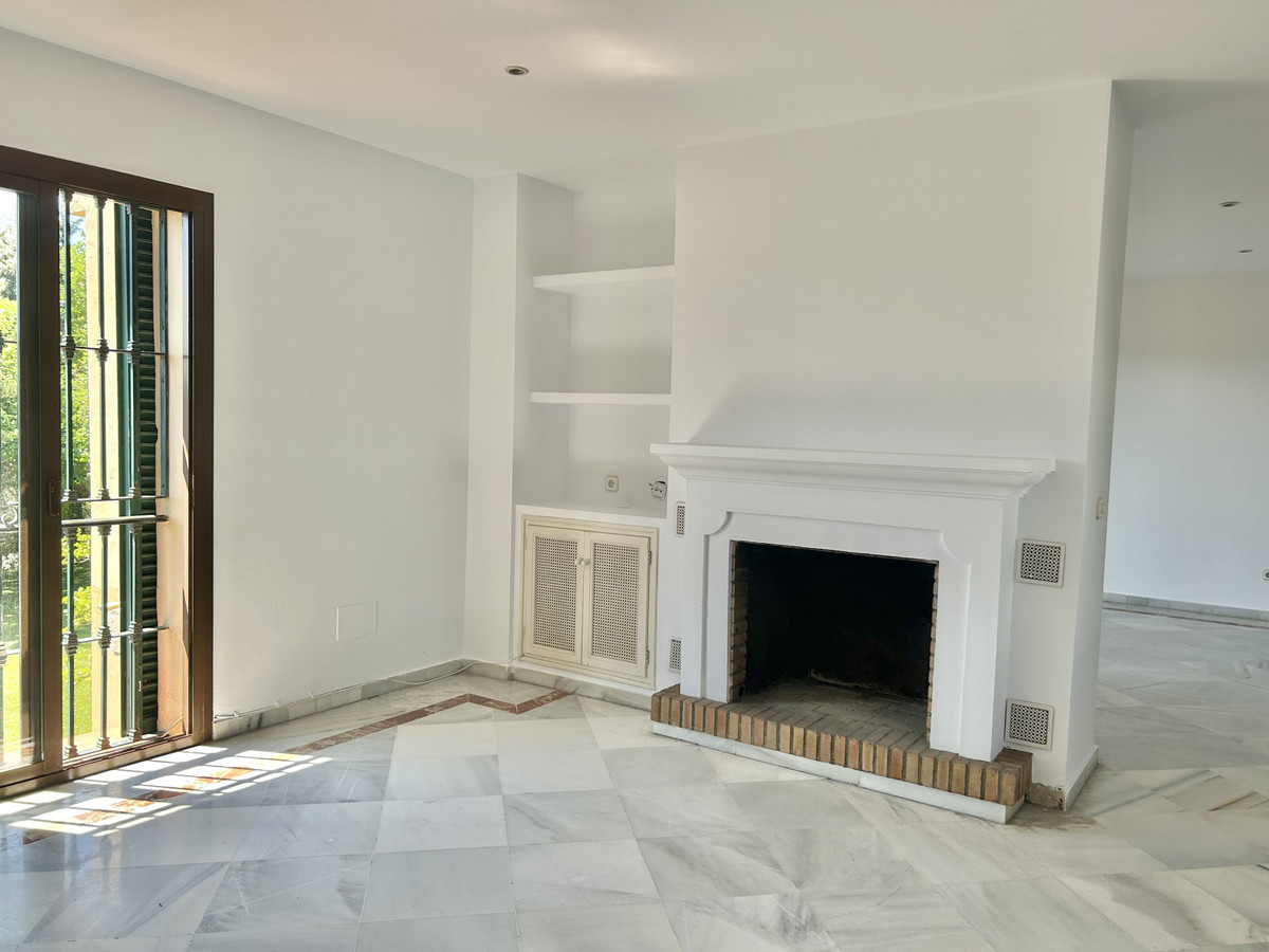 Se vende Dúplex de 4 dormitorios en Costa Del Sol, Cadiz, España