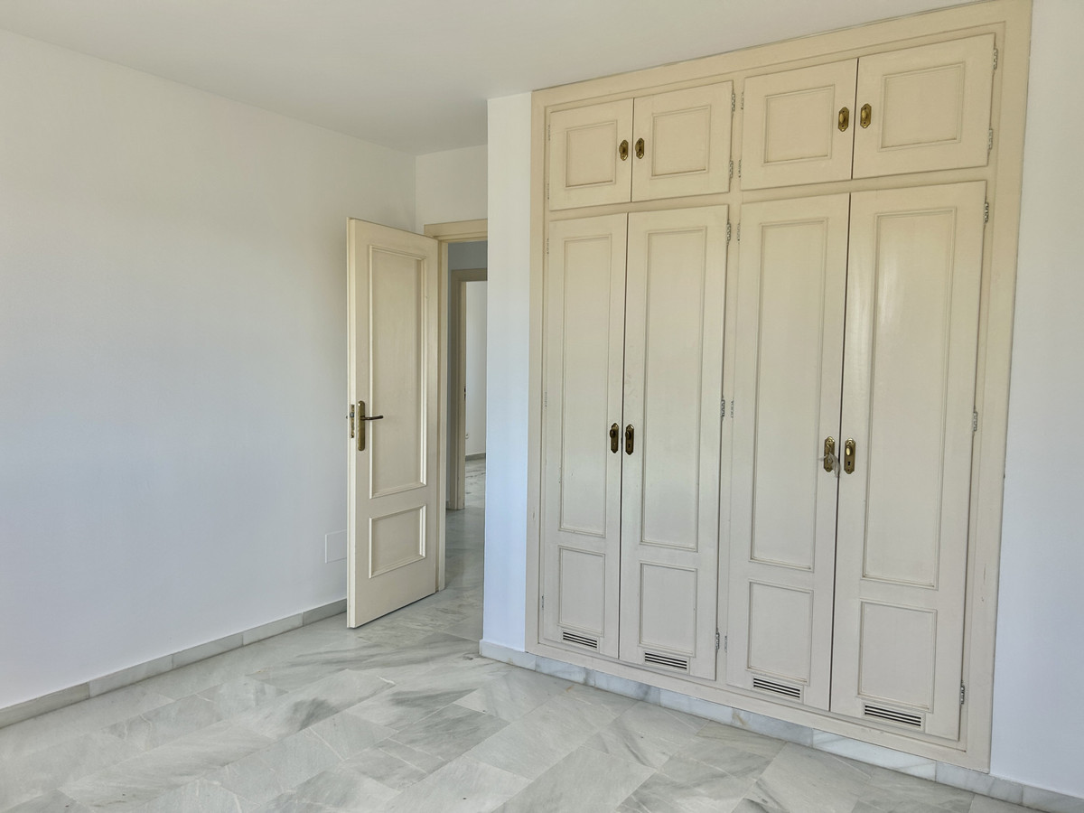 Se vende Dúplex de 4 dormitorios en Costa Del Sol, Cadiz, España