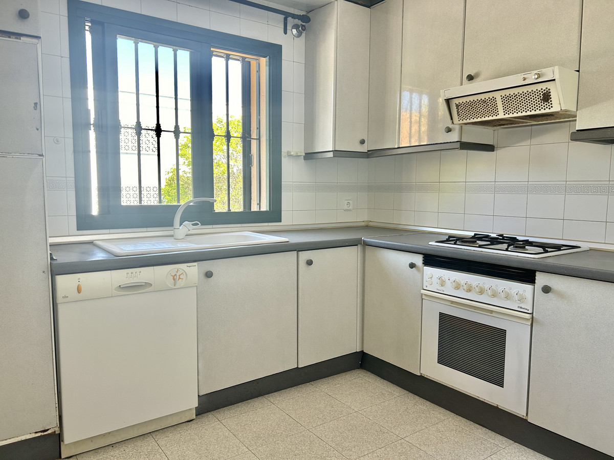 Se vende Dúplex de 4 dormitorios en Costa Del Sol, Cadiz, España