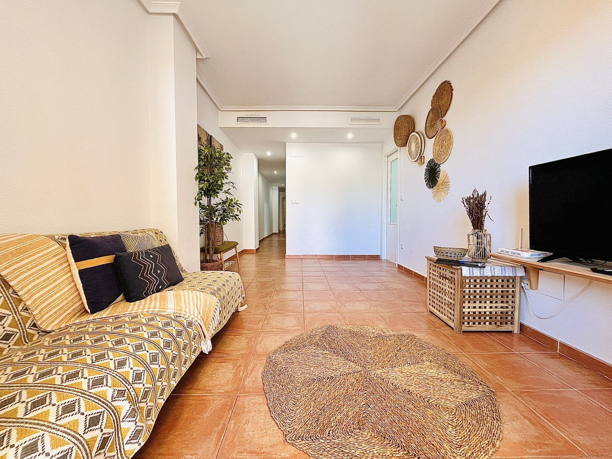 3 Bed Apartment for sale in Guardamar Del Segura Costa Blanca, Alicante, Spain
