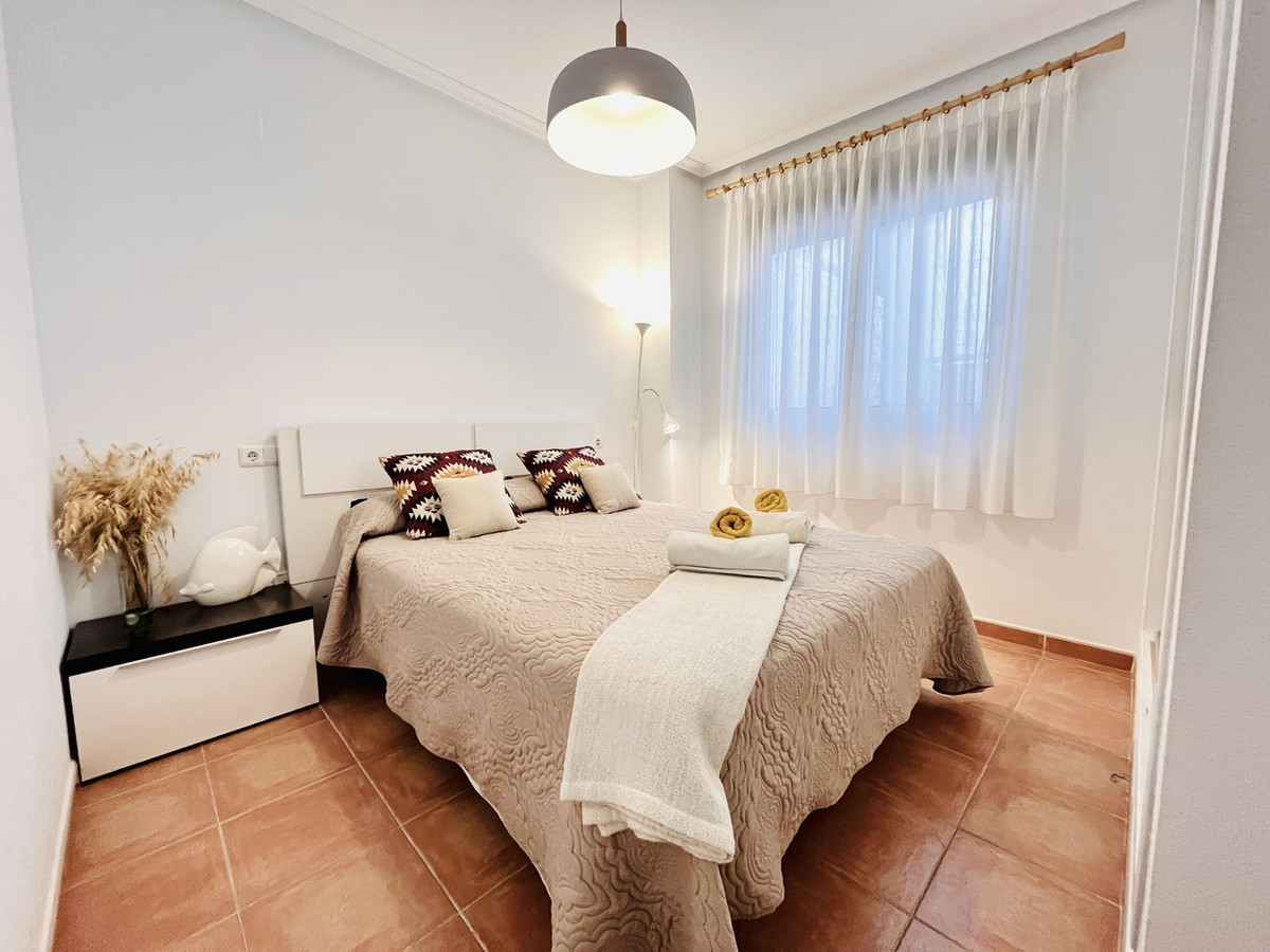 3 Bed Apartment for sale in Guardamar Del Segura Costa Blanca, Alicante, Spain