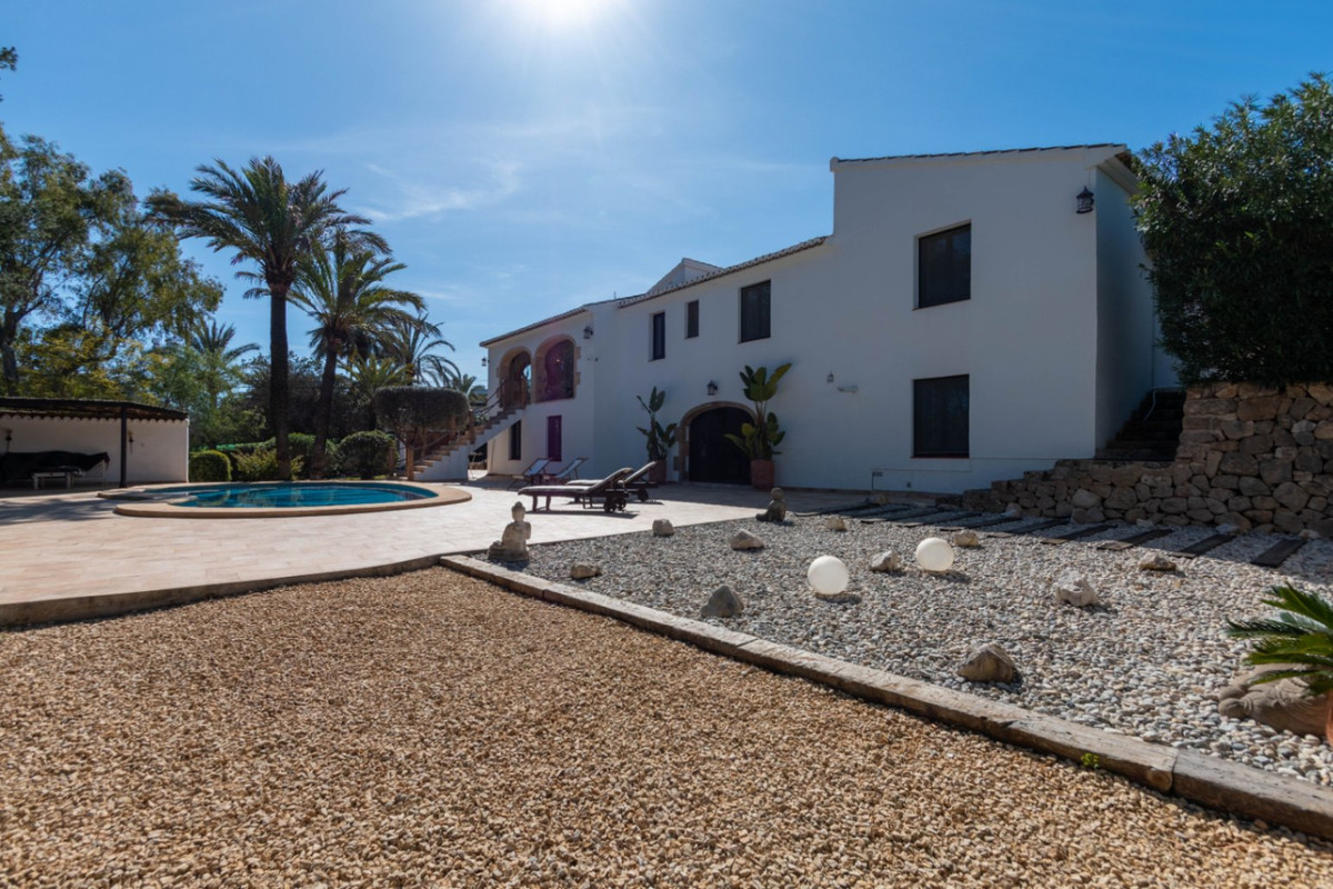 6 Bed Townhouse for sale in Javea Costa Blanca, Alicante, Spain