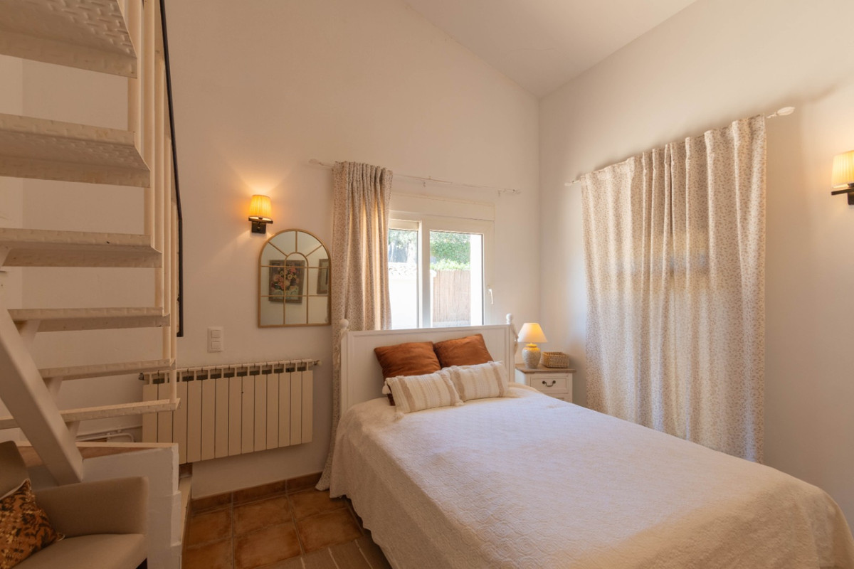 6 Bed Townhouse for sale in Javea Costa Blanca, Alicante, Spain