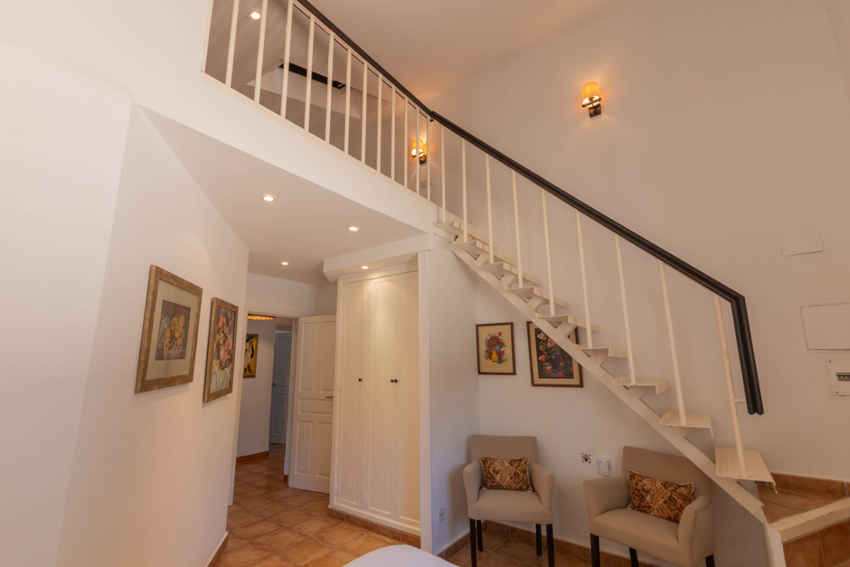 6 Bed Townhouse for sale in Javea Costa Blanca, Alicante, Spain