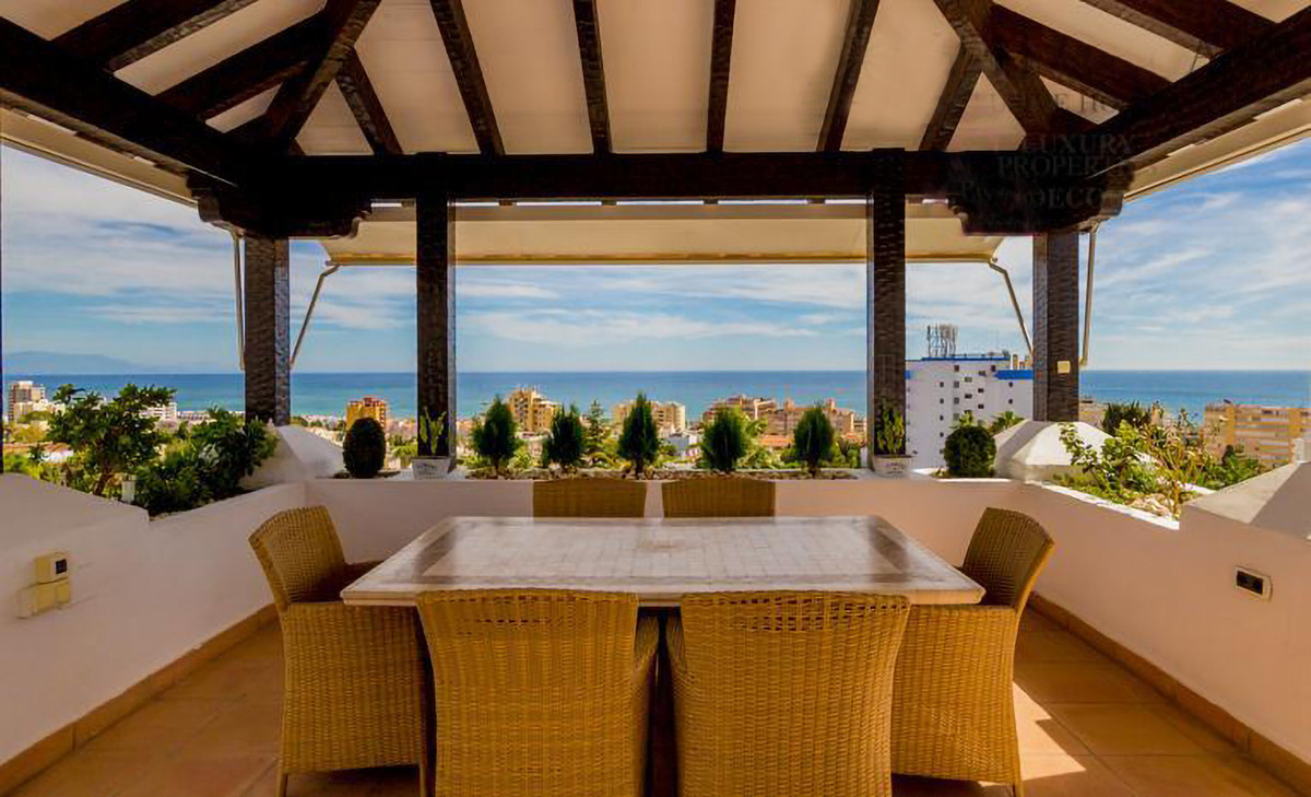 4 Bed Apartment for sale in Montemar Costa Del Sol, Málaga, Spain
