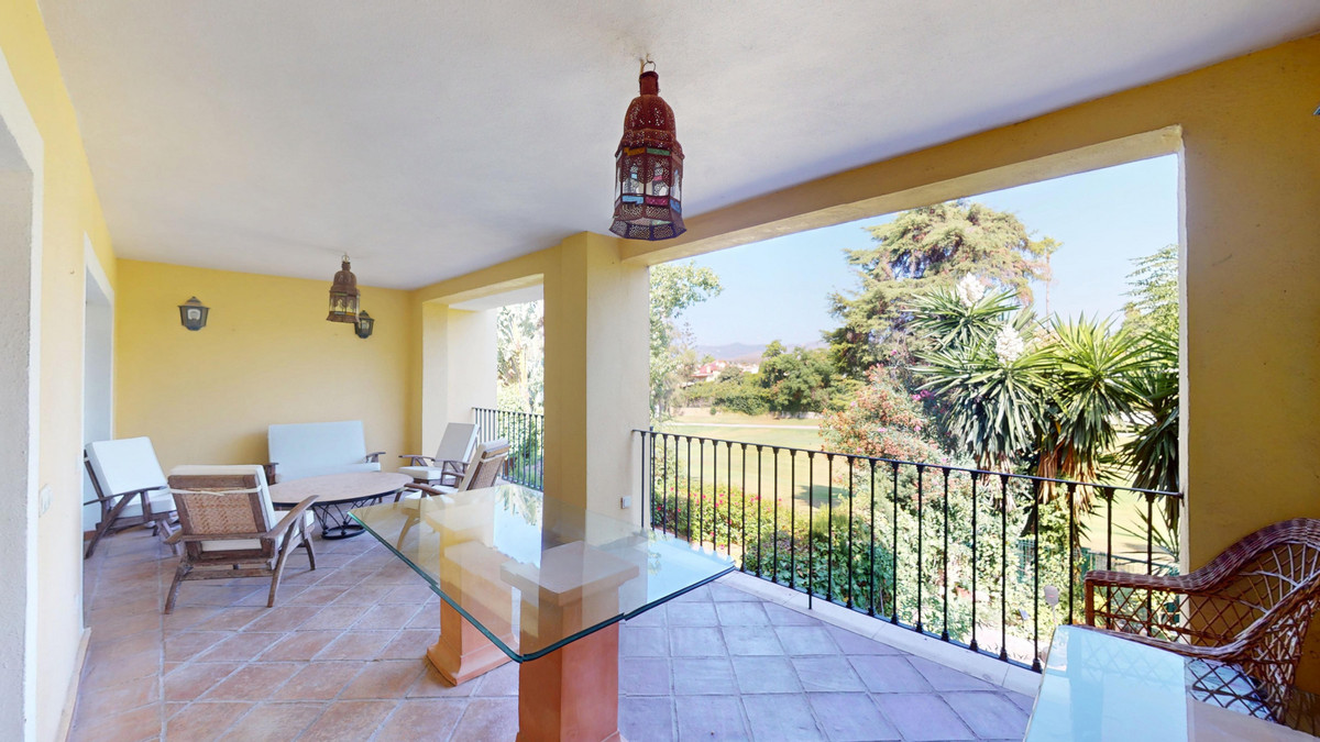 4 Bed Apartment for sale in Guadalmina Alta Costa Del Sol, Málaga, Spain