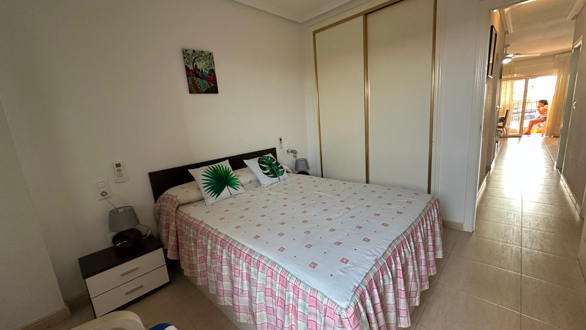 Se vende Bungalow de 2 dormitorios en Costa Blanca, Alicante, España