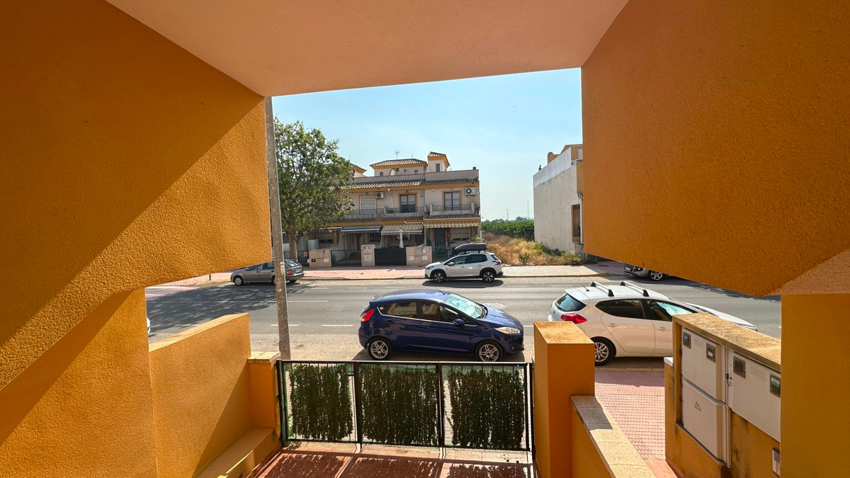 Se vende Bungalow de 2 dormitorios en Costa Blanca, Alicante, España