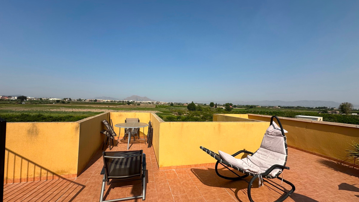 Se vende Bungalow de 2 dormitorios en Costa Blanca, Alicante, España