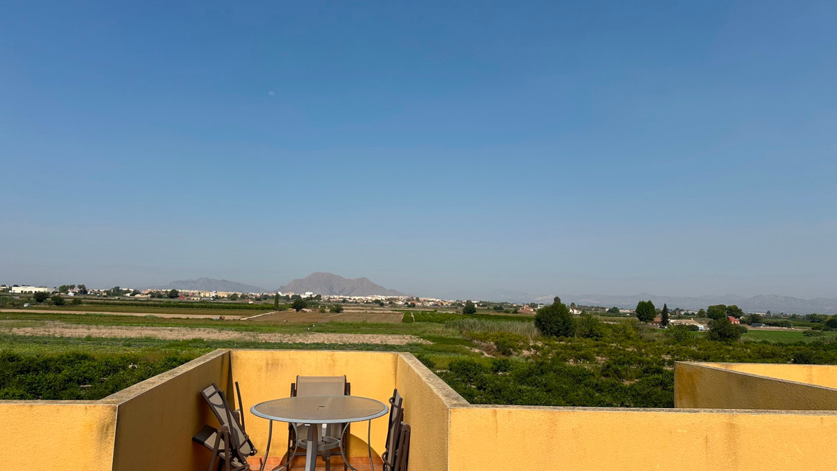 Se vende Bungalow de 2 dormitorios en Costa Blanca, Alicante, España