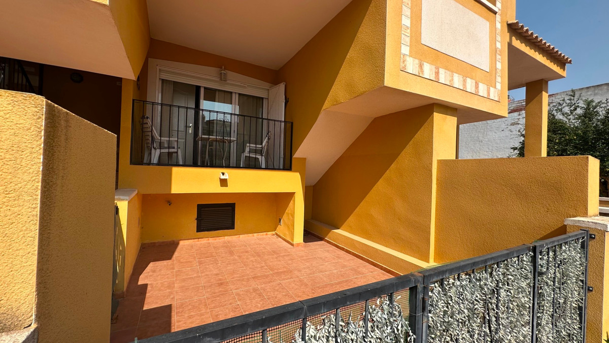 Se vende Bungalow de 2 dormitorios en Costa Blanca, Alicante, España