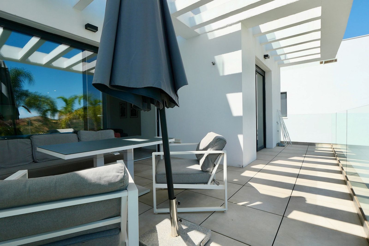 2 Bed Apartment for sale in La Cala De Mijas Costa Del Sol, Málaga, Spain
