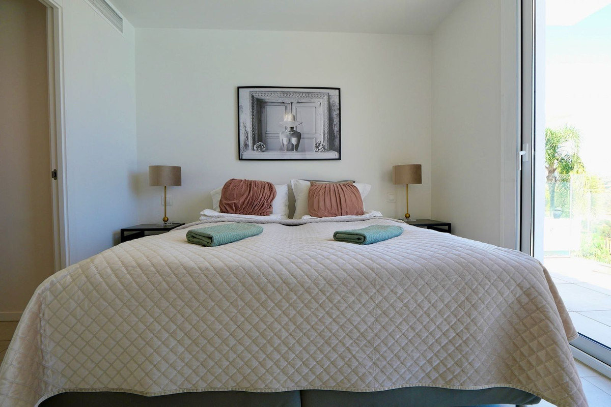 2 Bed Apartment for sale in La Cala De Mijas Costa Del Sol, Málaga, Spain
