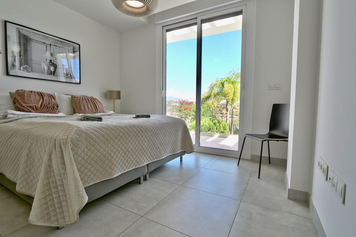 2 Bed Apartment for sale in La Cala De Mijas Costa Del Sol, Málaga, Spain