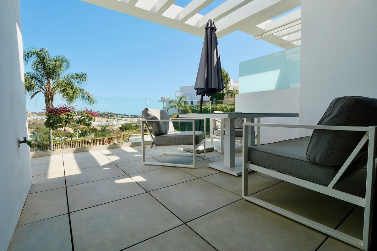 2 Bed Apartment for sale in La Cala De Mijas Costa Del Sol, Málaga, Spain