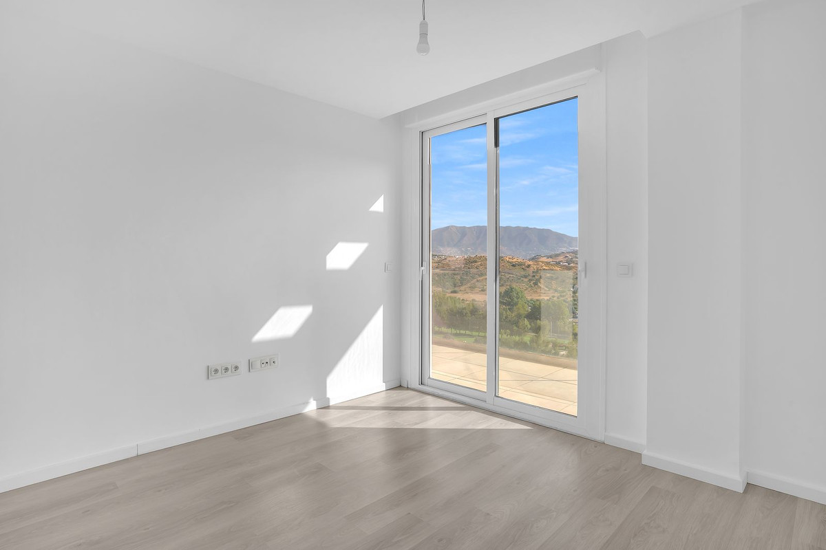 3 Bed Apartment for sale in La Cala De Mijas Costa Del Sol, Málaga, Spain
