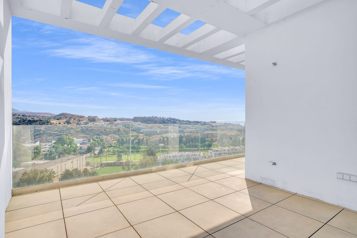3 Bed Apartment for sale in La Cala De Mijas Costa Del Sol, Málaga, Spain