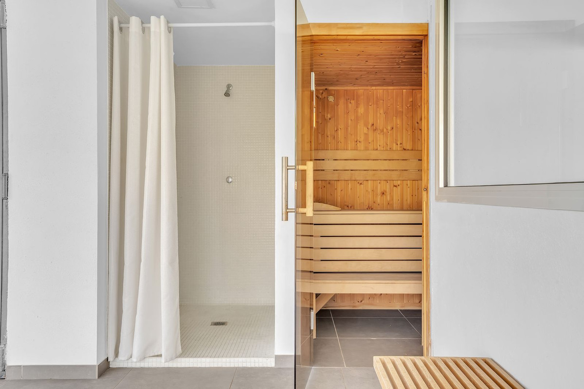 3 Bed Apartment for sale in La Cala De Mijas Costa Del Sol, Málaga, Spain