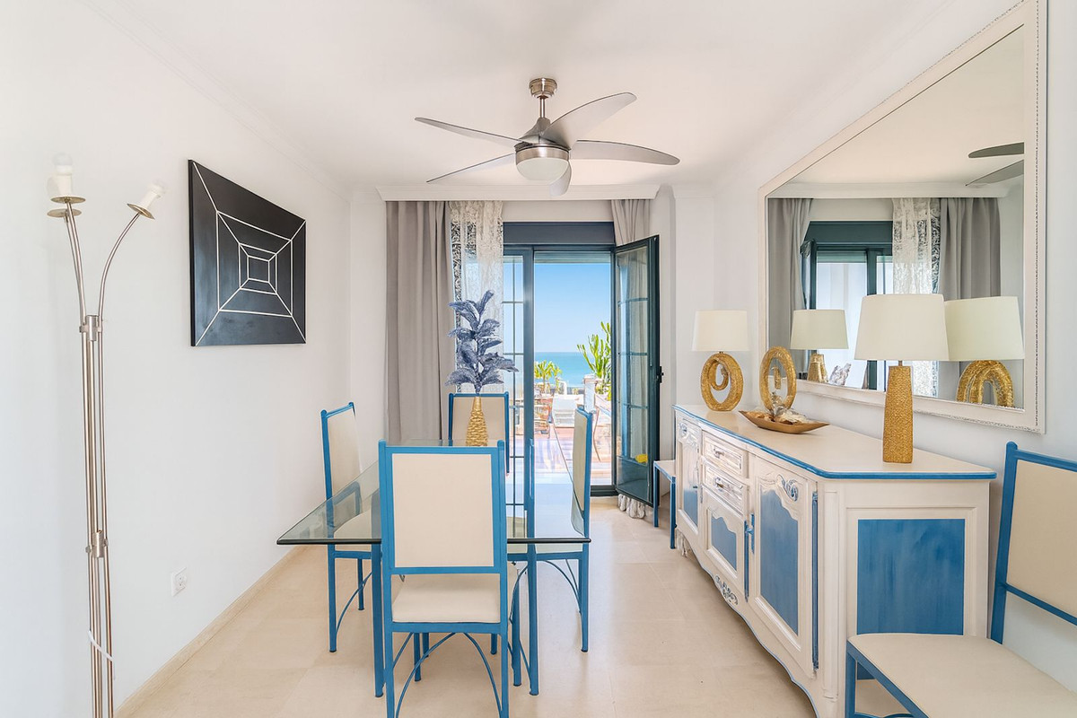 Se vende Apartamento Planta Baja de 3 dormitorios en Costa Del Sol, Málaga, España