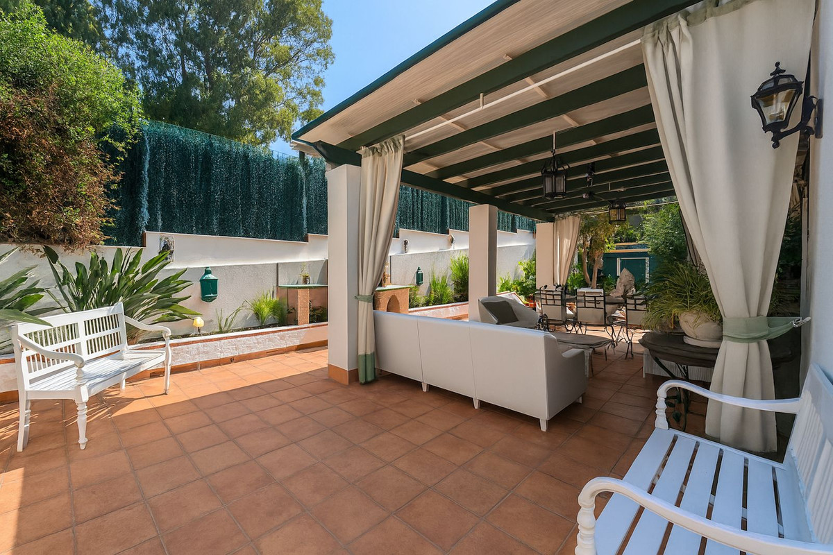 Se vende Apartamento Planta Baja de 3 dormitorios en Costa Del Sol, Málaga, España