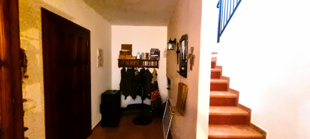 Se vende Villa - Chalet de 4 dormitorios en Costa Del Sol, Málaga, España