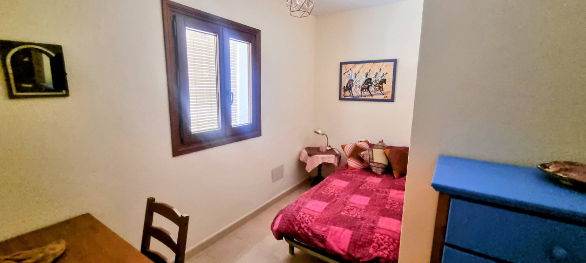 Se vende Villa - Chalet de 4 dormitorios en Costa Del Sol, Málaga, España