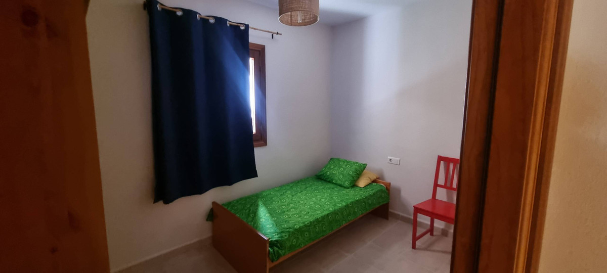 Se vende Villa - Chalet de 4 dormitorios en Costa Del Sol, Málaga, España