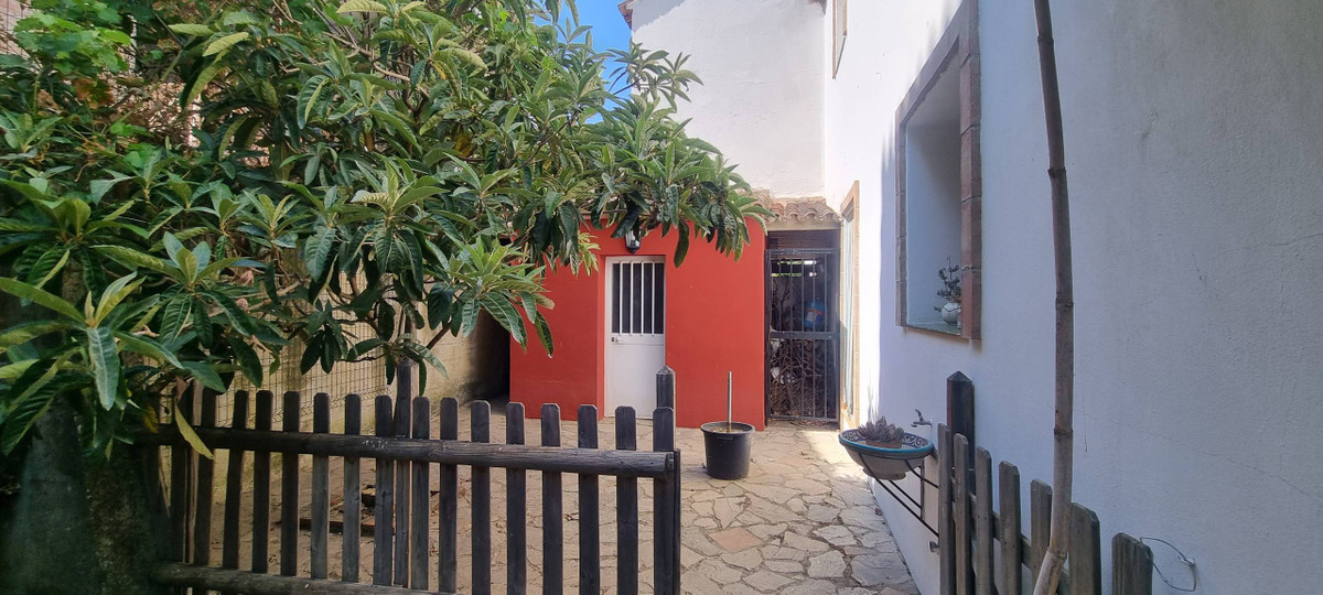 Se vende Villa - Chalet de 4 dormitorios en Costa Del Sol, Málaga, España