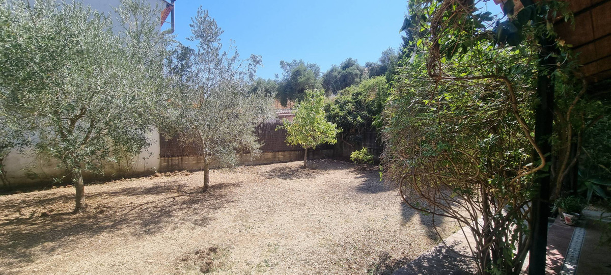 Se vende Villa - Chalet de 4 dormitorios en Costa Del Sol, Málaga, España