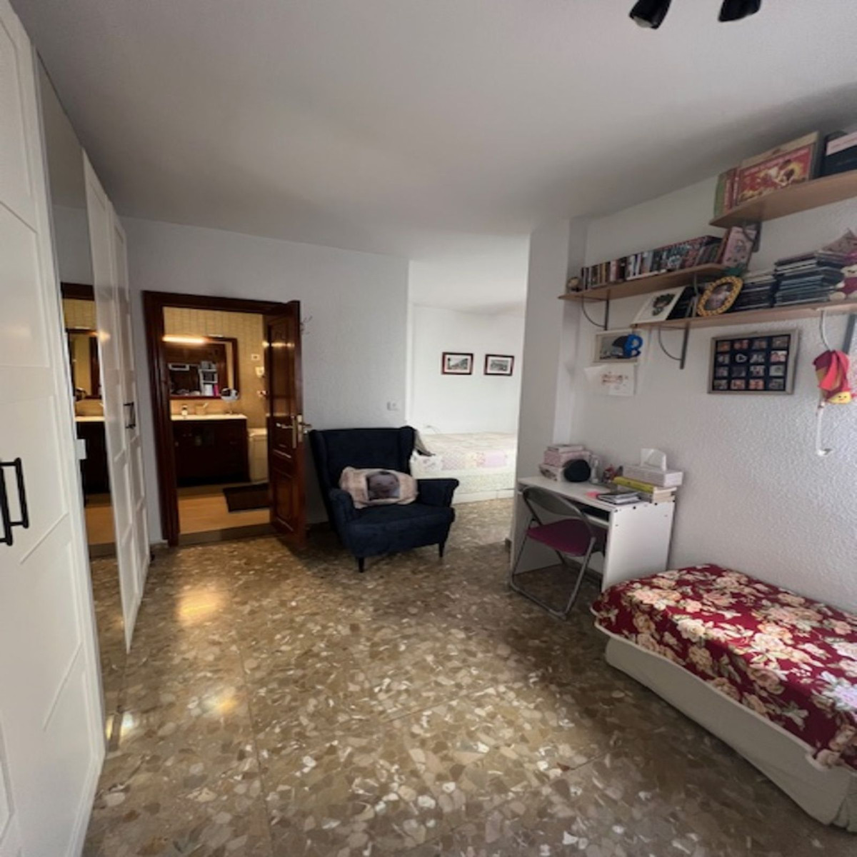 3 Bed Apartment for sale in La Trinidad Málaga Ciudad, Málaga, Spain