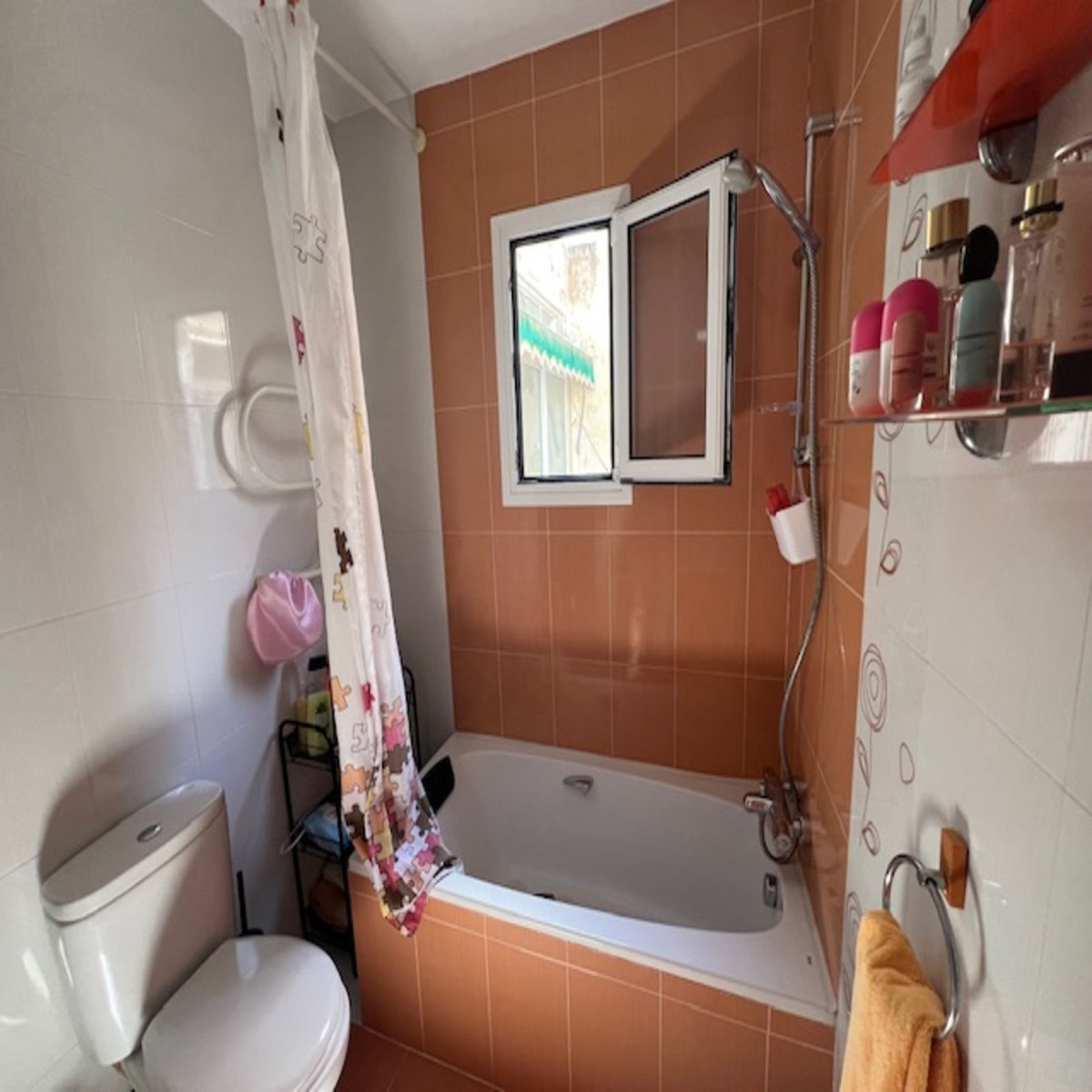 3 Bed Apartment for sale in La Trinidad Málaga Ciudad, Málaga, Spain