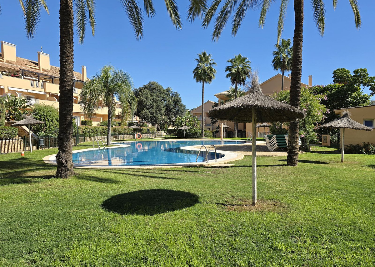Se vende Ático de 2 dormitorios en Costa Del Sol, Málaga, España