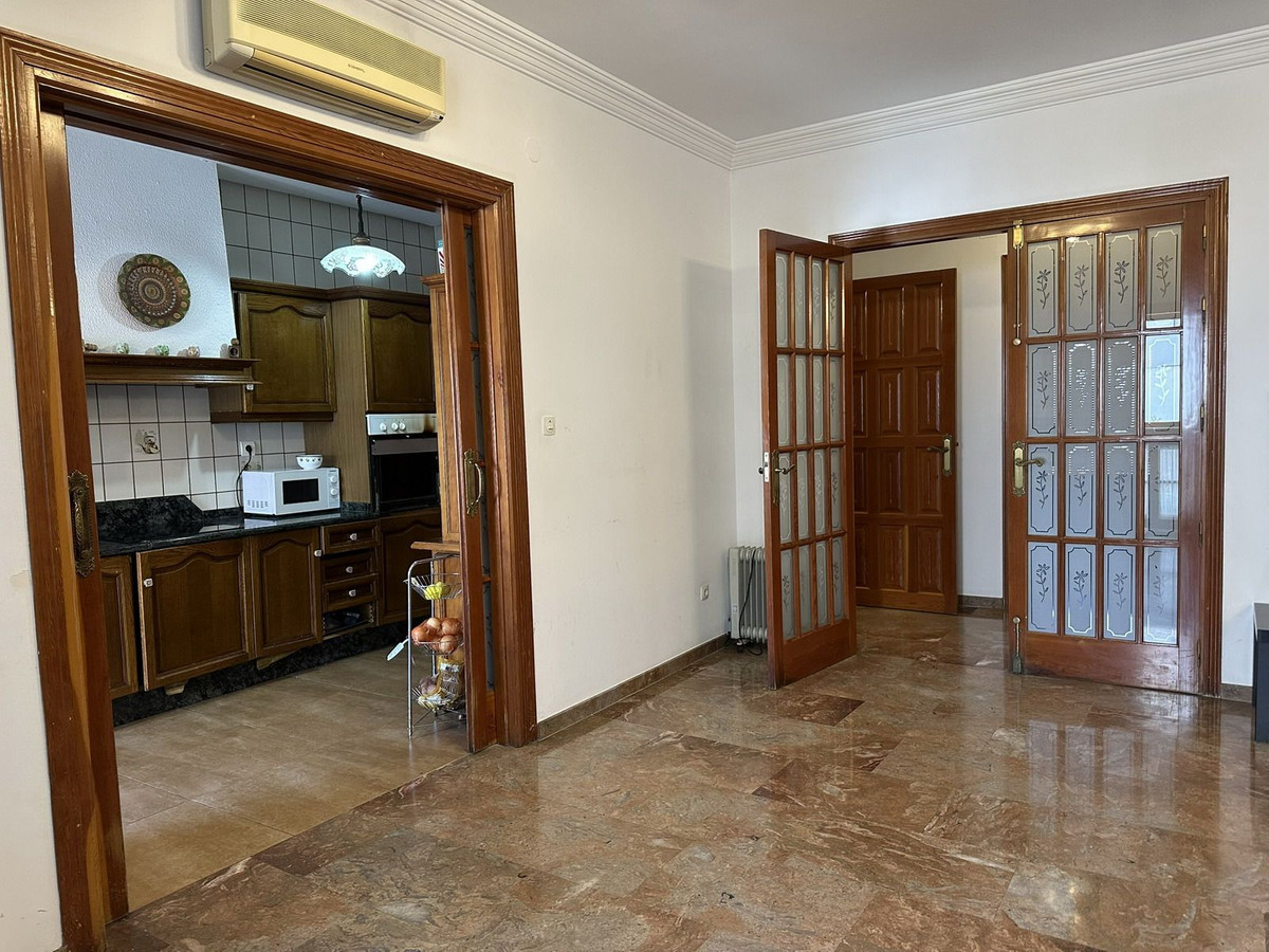 5 Bed Townhouse for sale in Vélezmálaga Costa Del Sol East, Málaga, Spain
