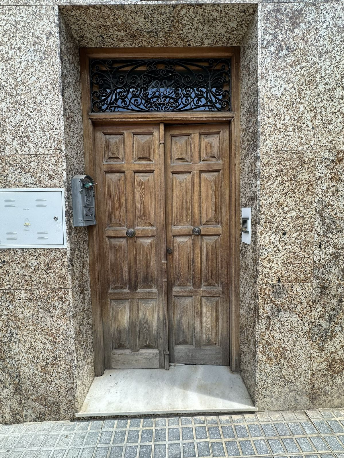 5 Bed Townhouse for sale in Vélezmálaga Costa Del Sol East, Málaga, Spain