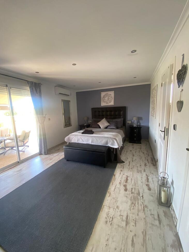 5 Bed Townhouse for sale in Albatera Costa Blanca, Alicante, Spain
