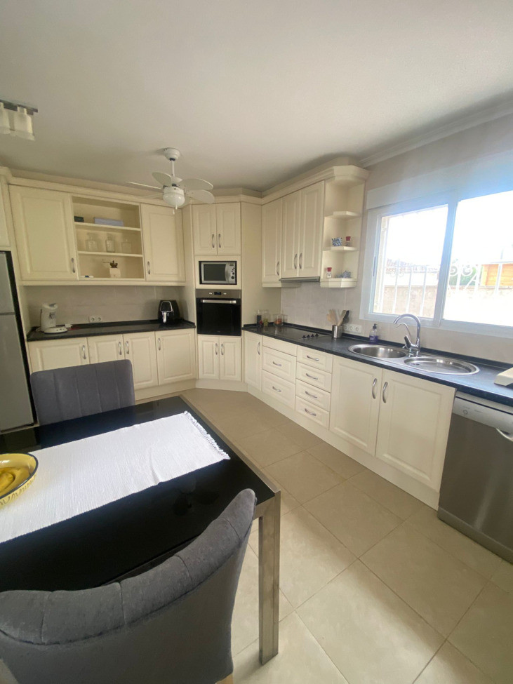 3 Bed Townhouse for sale in Algorfa Costa Blanca, Alicante, Spain