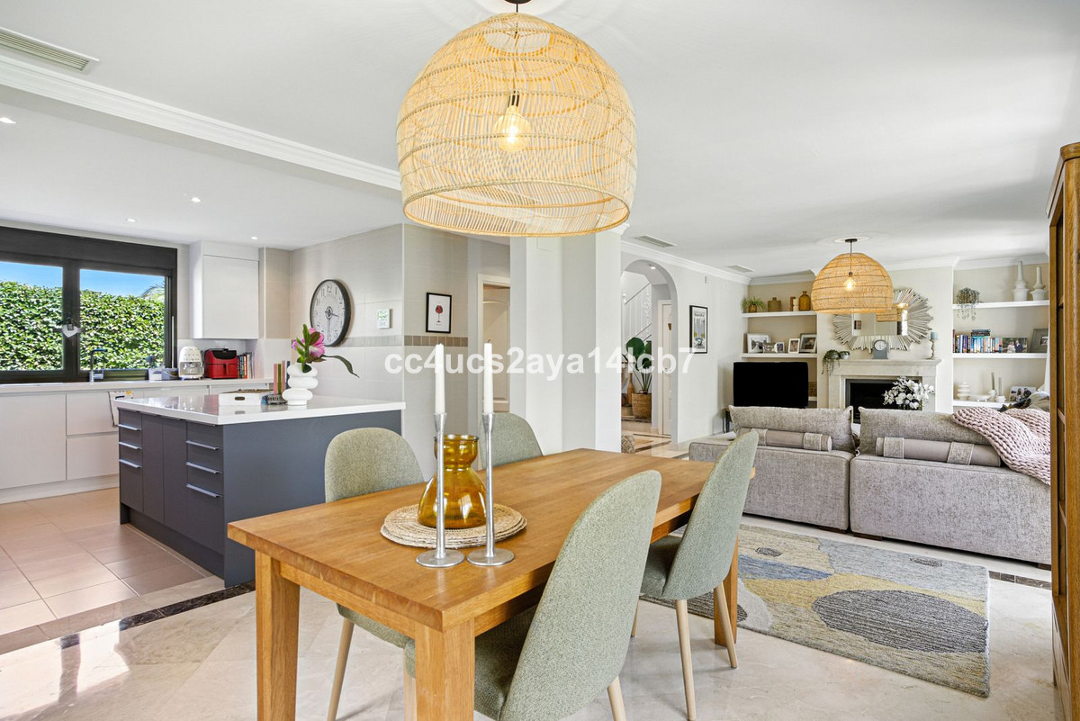 3 Bed Townhouse for sale in Estepona Costa Del Sol, Málaga, Spain