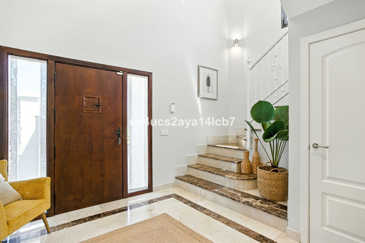 3 Bed Townhouse for sale in Estepona Costa Del Sol, Málaga, Spain