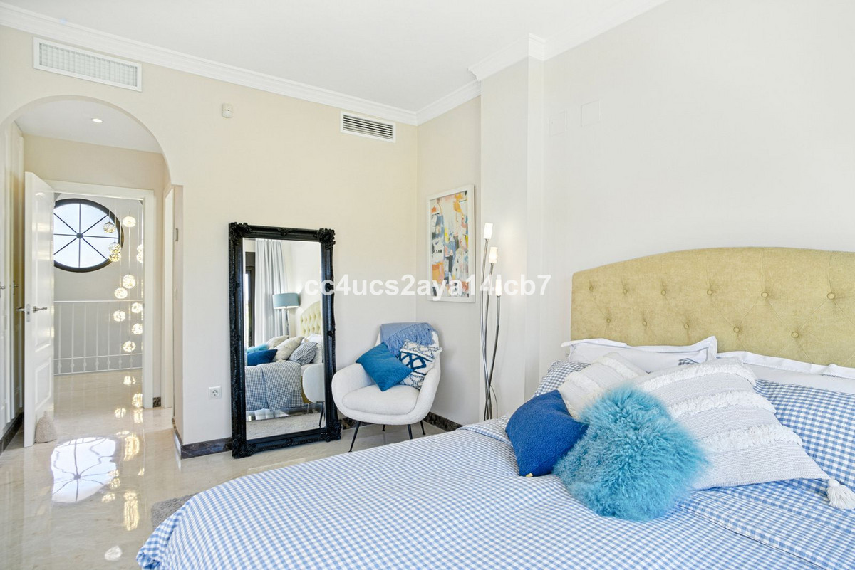 3 Bed Townhouse for sale in Estepona Costa Del Sol, Málaga, Spain