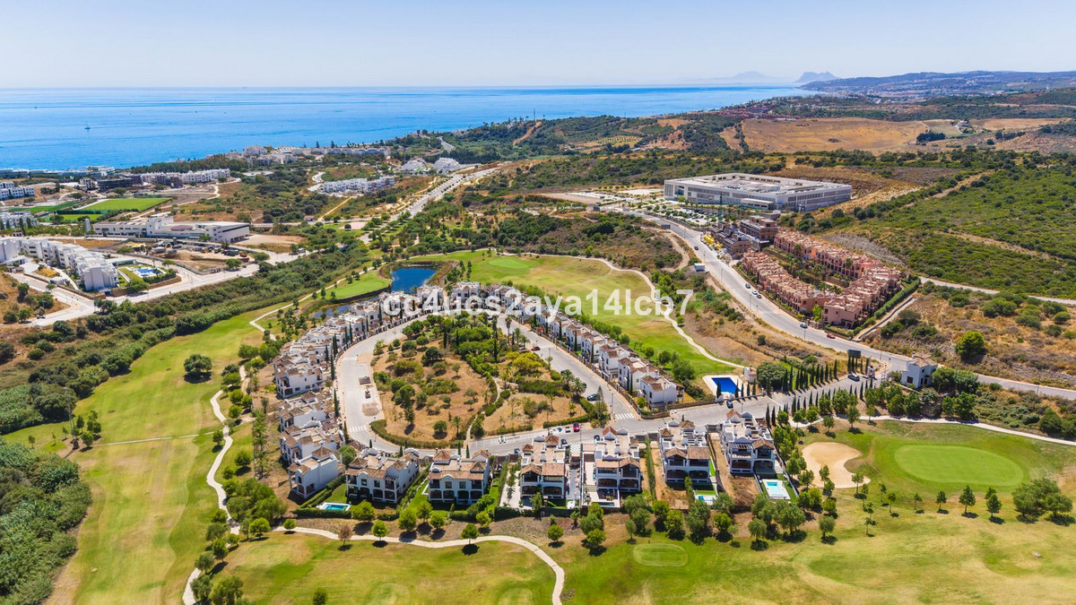 3 Bed Townhouse for sale in Estepona Costa Del Sol, Málaga, Spain