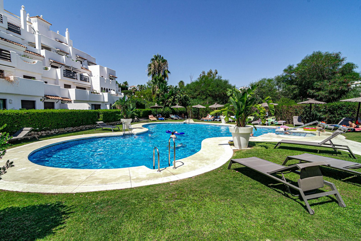 Se vende Apartamento Planta Baja de 2 dormitorios en Costa Del Sol, Málaga, España