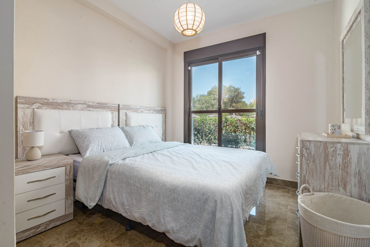 Se vende Apartamento Planta Baja de 2 dormitorios en Costa Del Sol, Málaga, España