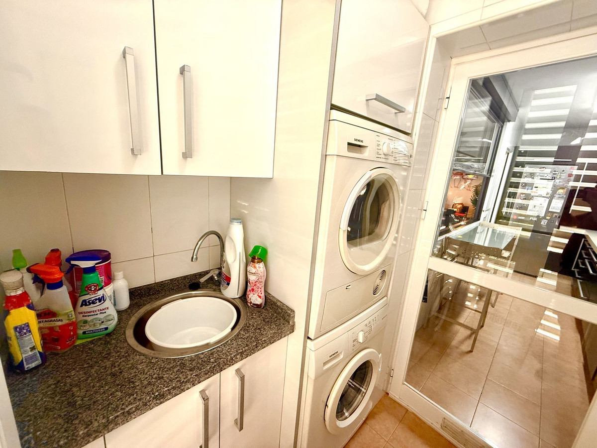 Se vende Dúplex de 2 dormitorios en Costa Del Sol East, Málaga, España