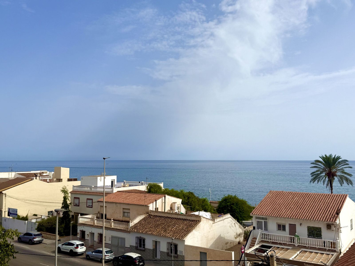 Se vende Dúplex de 2 dormitorios en Costa Del Sol East, Málaga, España