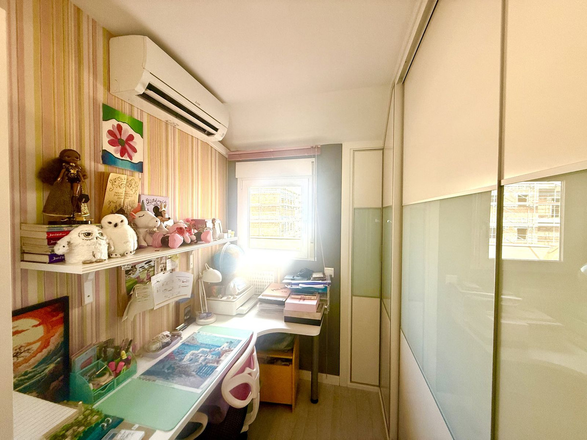 Se vende Dúplex de 2 dormitorios en Costa Del Sol East, Málaga, España