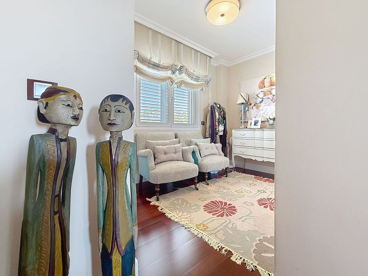 4 Bed Townhouse for sale in Torre Del Mar Costa Del Sol East, Málaga, Spain