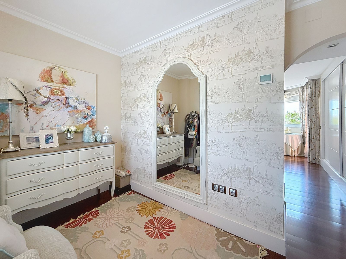 4 Bed Townhouse for sale in Torre Del Mar Costa Del Sol East, Málaga, Spain