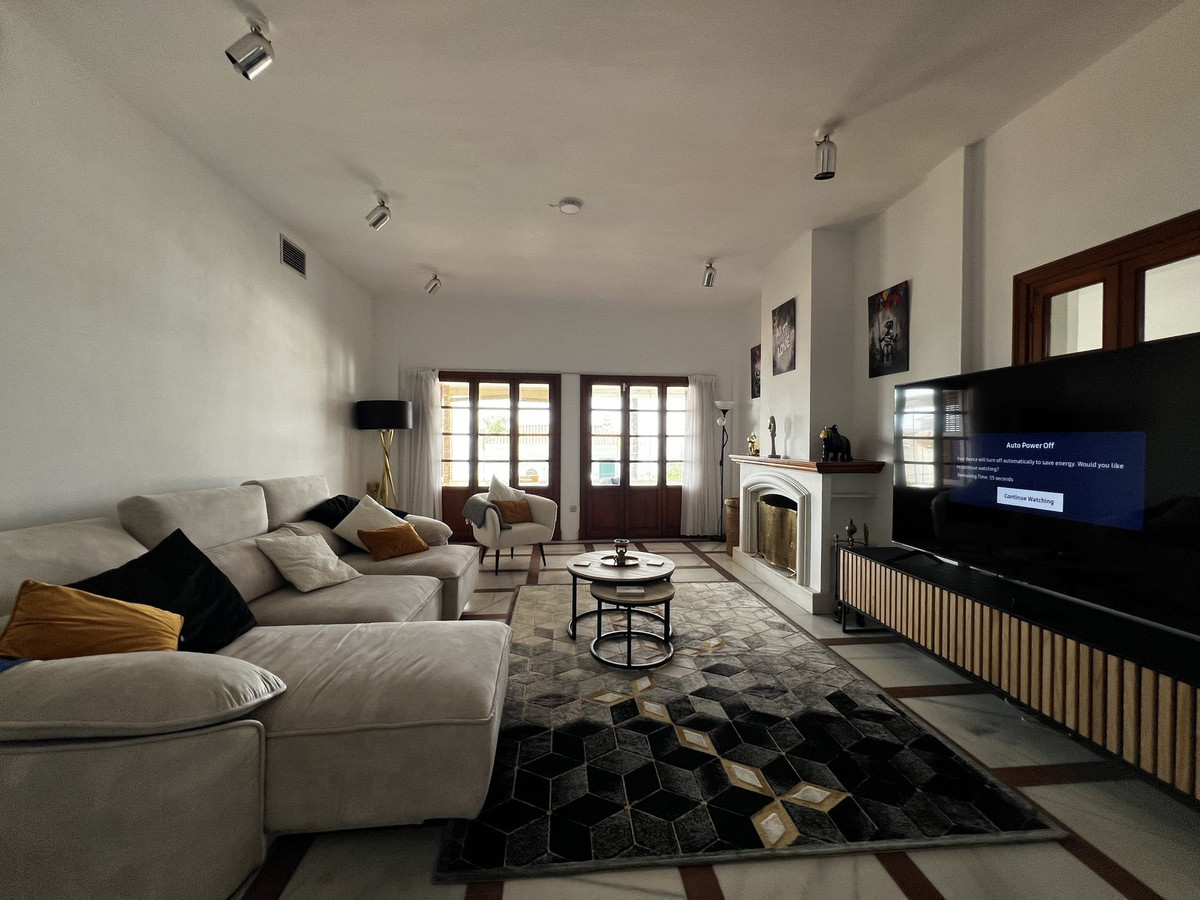 5 Bed Townhouse for sale in Estepona Costa Del Sol, Málaga, Spain